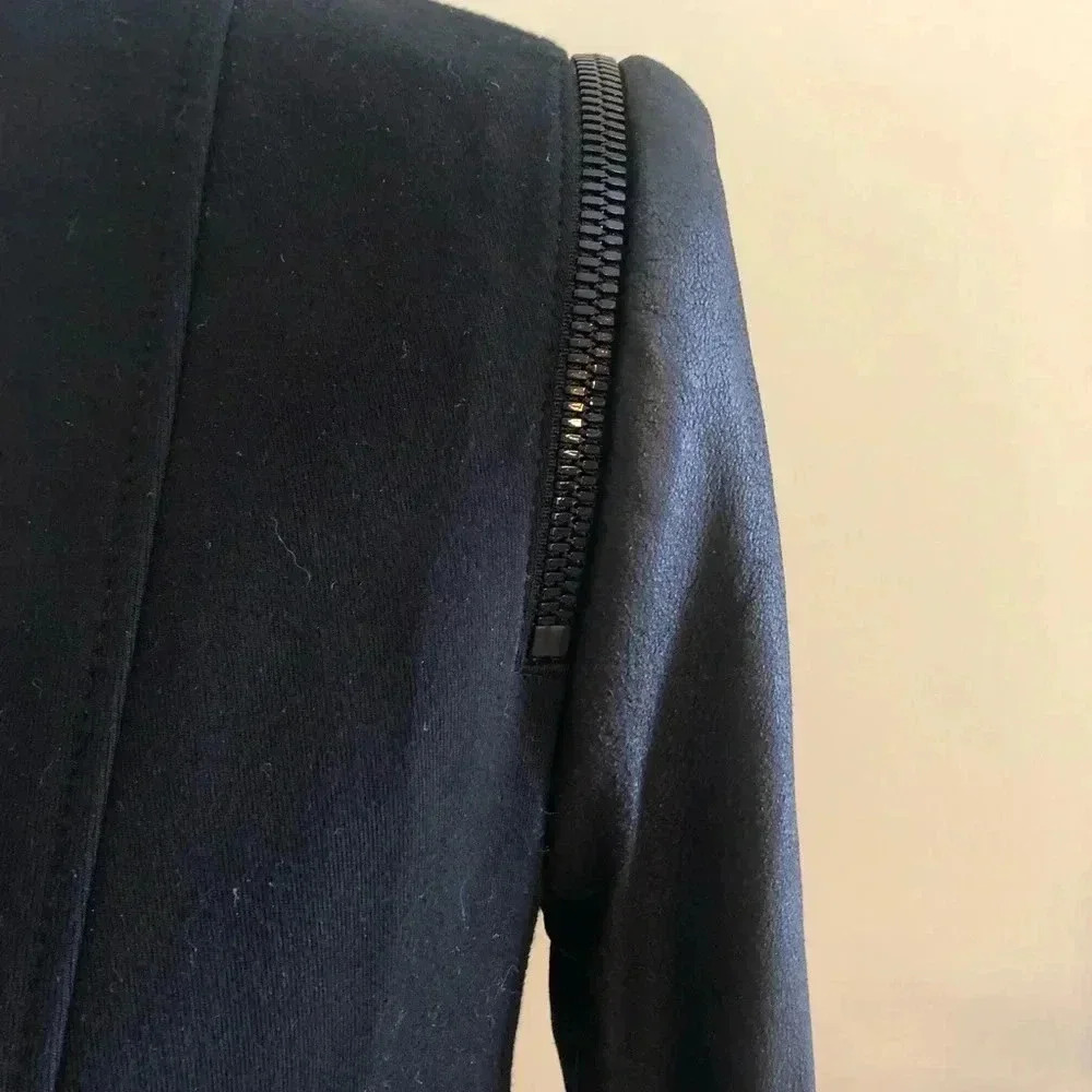 Theory blazer leather sleeves - Picture 2 of 8